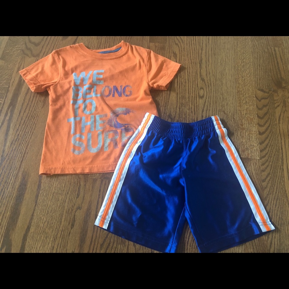 Set of T-shirt & shorts size 4 kids